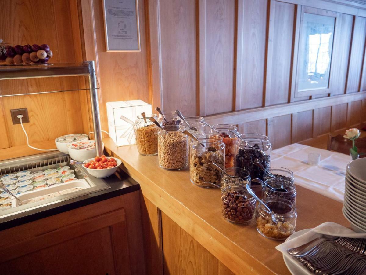 Historisches Alpinhotel Grimsel Hospiz Ngoại thất bức ảnh